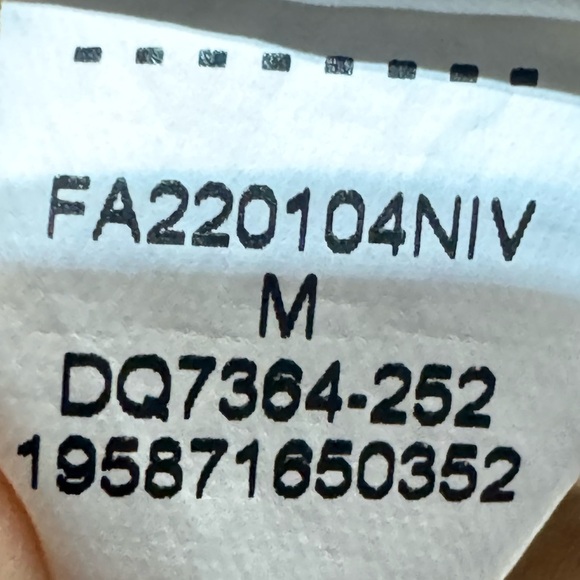 Nike Air Jordan Jumpman Flight Long Sleeve Shirt  Men’s Size M - Picture 7 of 8